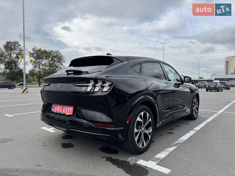 Позашляховик / Кросовер Ford Mustang Mach-E 2022 в Києві фото 9 Позашляховик / Кросовер Ford Mustang Mach-E 2022 в Києві