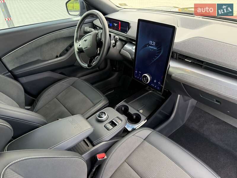 Внедорожник / Кроссовер Ford Mustang Mach-E 2024 в Ивано-Франковске фото 10 Внедорожник / Кроссовер Ford Mustang Mach-E 2024 в Ивано-Франковске