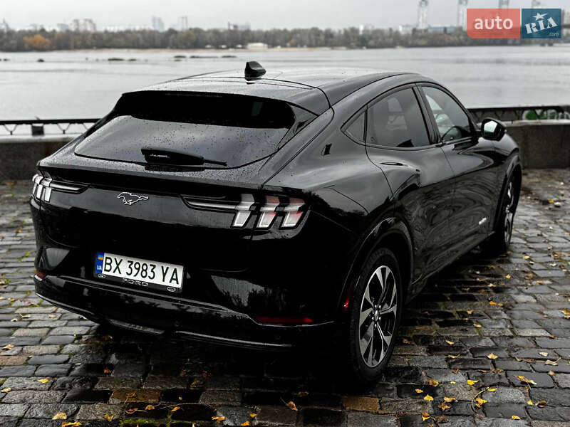 Позашляховик / Кросовер Ford Mustang Mach-E 2023 в Києві