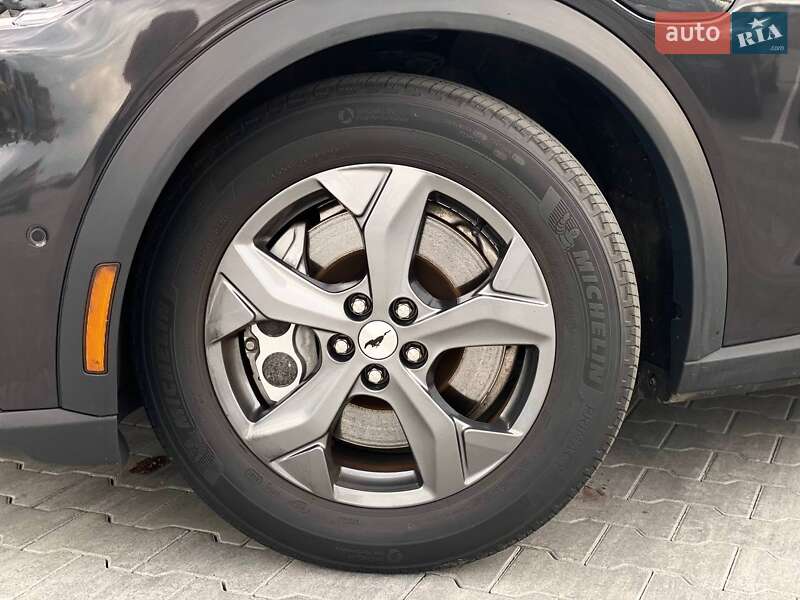 Внедорожник / Кроссовер Ford Mustang Mach-E 2021 в Киеве фото 4 Внедорожник / Кроссовер Ford Mustang Mach-E 2021 в Киеве