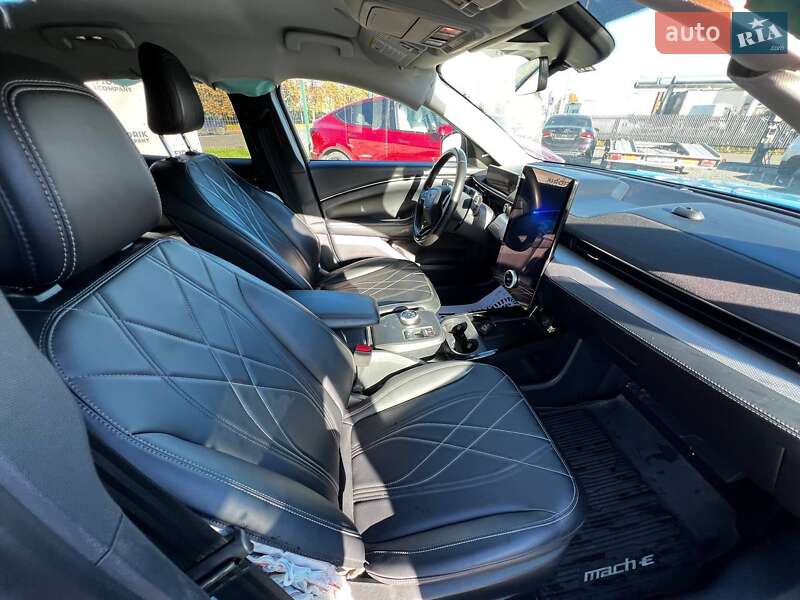 Позашляховик / Кросовер Ford Mustang Mach-E 2022 в Луцьку