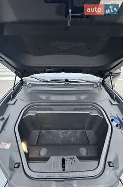Позашляховик / Кросовер Ford Mustang Mach-E 2021 в  фото 27 Позашляховик / Кросовер Ford Mustang Mach-E 2021 в