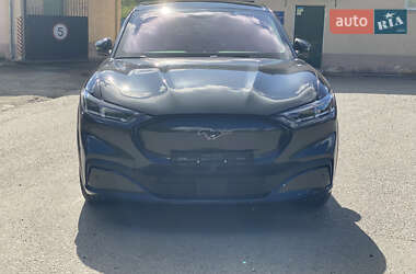 Внедорожник / Кроссовер Ford Mustang Mach-E 2022 в 