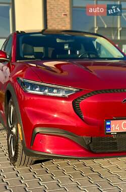 Позашляховик / Кросовер Ford Mustang Mach-E 2021 в  фото 5 Позашляховик / Кросовер Ford Mustang Mach-E 2021 в