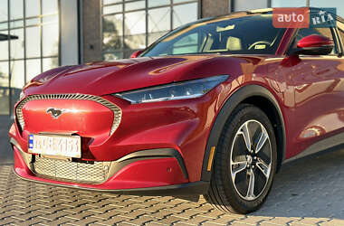 Позашляховик / Кросовер Ford Mustang Mach-E 2021 в  фото 29 Позашляховик / Кросовер Ford Mustang Mach-E 2021 в