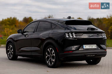Внедорожник / Кроссовер Ford Mustang Mach-E 2024 в 