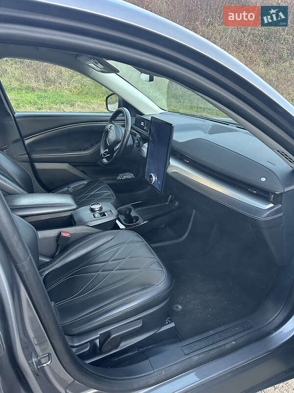 Внедорожник / Кроссовер Ford Mustang Mach-E 2021 в Ивано-Франковске фото 8 Внедорожник / Кроссовер Ford Mustang Mach-E 2021 в Ивано-Франковске