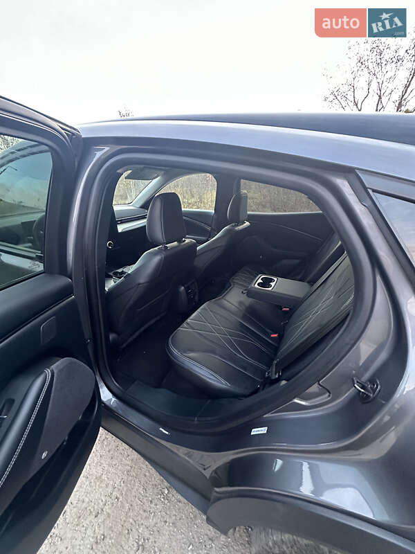 Внедорожник / Кроссовер Ford Mustang Mach-E 2021 в Ивано-Франковске фото 13 Внедорожник / Кроссовер Ford Mustang Mach-E 2021 в Ивано-Франковске