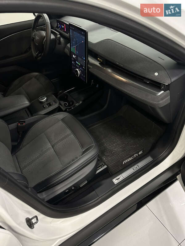 Внедорожник / Кроссовер Ford Mustang Mach-E 2021 в Одессе фото 18 Внедорожник / Кроссовер Ford Mustang Mach-E 2021 в Одессе