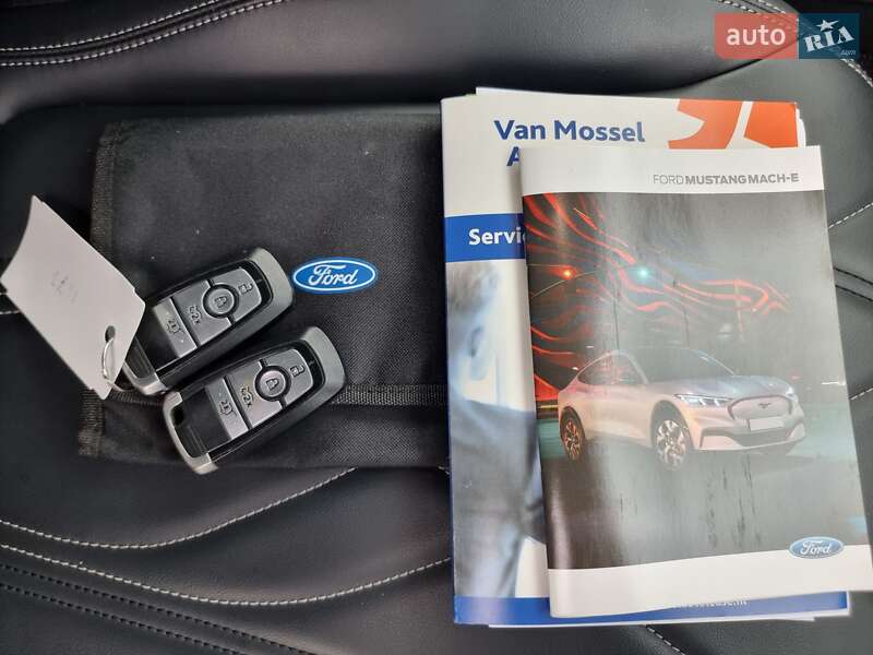 Внедорожник / Кроссовер Ford Mustang Mach-E 2021 в Радивилове