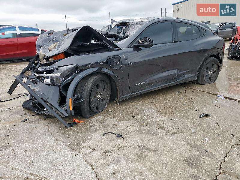 Ford Mustang Mach-E 2022