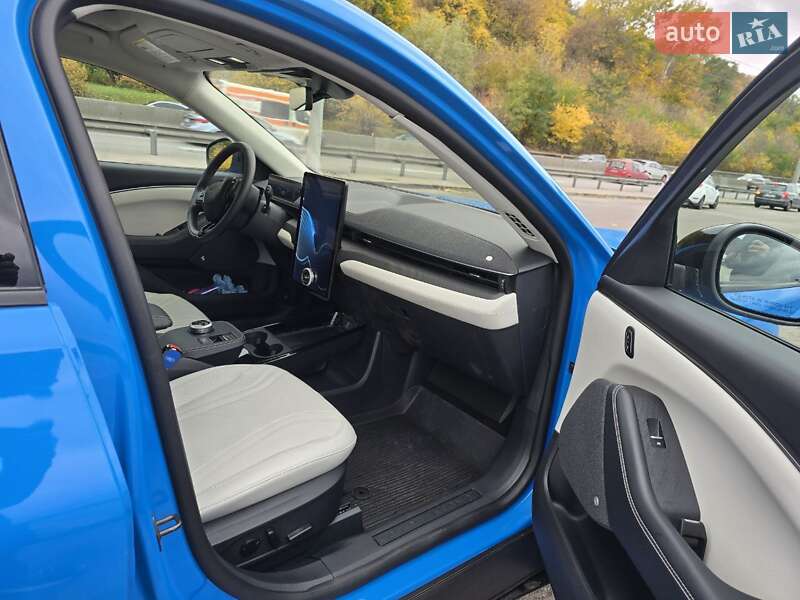 Внедорожник / Кроссовер Ford Mustang Mach-E 2024 в Киеве фото 9 Внедорожник / Кроссовер Ford Mustang Mach-E 2024 в Киеве