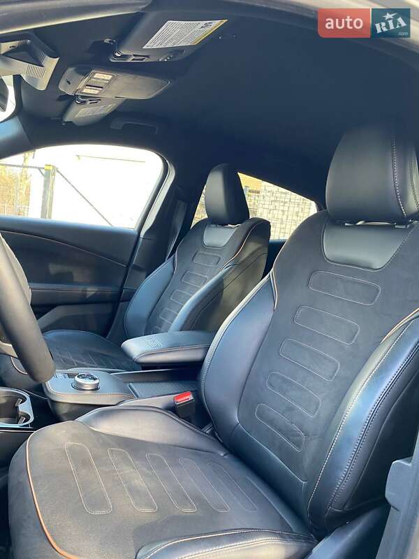 Позашляховик / Кросовер Ford Mustang Mach-E 2021 в Івано-Франківську фото 38 Позашляховик / Кросовер Ford Mustang Mach-E 2021 в Івано-Франківську