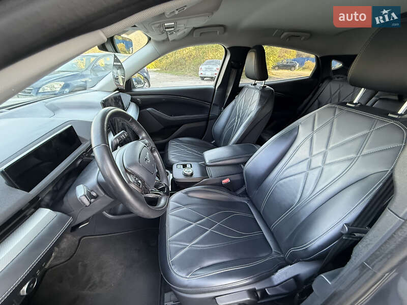 Позашляховик / Кросовер Ford Mustang Mach-E 2021 в Києві фото 37 Позашляховик / Кросовер Ford Mustang Mach-E 2021 в Києві