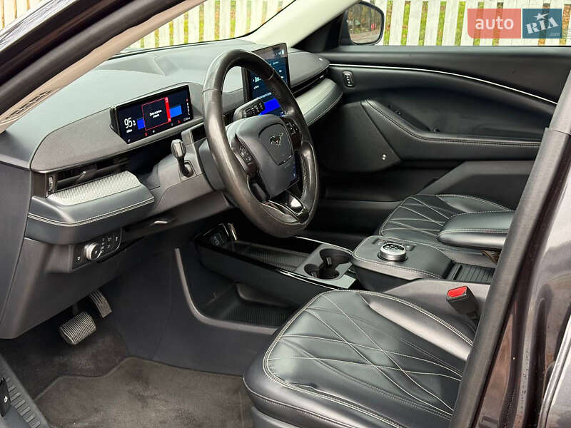 Позашляховик / Кросовер Ford Mustang Mach-E 2022 в Звягелі