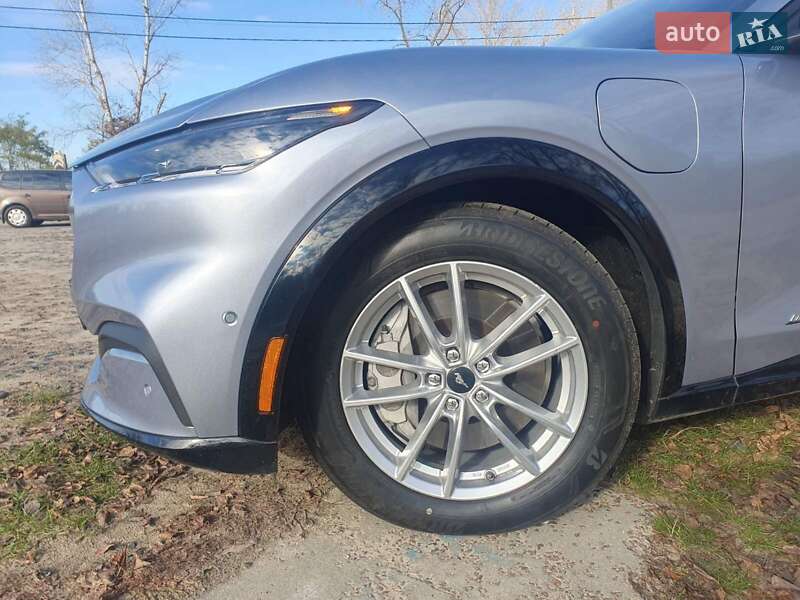 Позашляховик / Кросовер Ford Mustang Mach-E 2022 в Києві