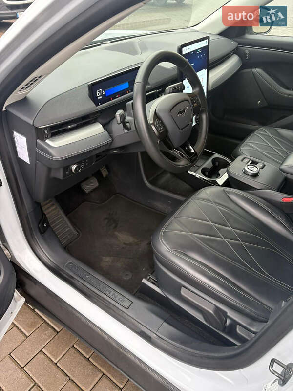 Внедорожник / Кроссовер Ford Mustang Mach-E 2021 в Ровно