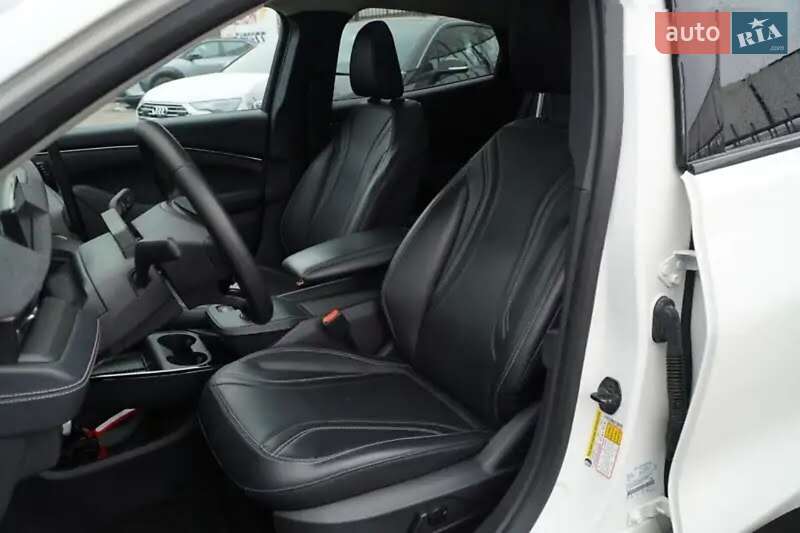 Внедорожник / Кроссовер Ford Mustang Mach-E 2022 в Киеве фото 16 Внедорожник / Кроссовер Ford Mustang Mach-E 2022 в Киеве