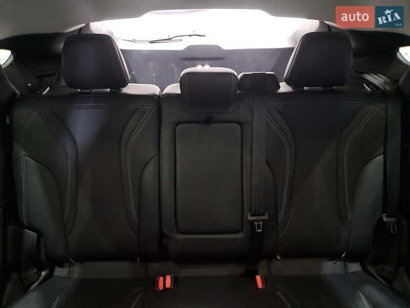 Позашляховик / Кросовер Ford Mustang Mach-E 2023 в Одесі фото 10 Позашляховик / Кросовер Ford Mustang Mach-E 2023 в Одесі