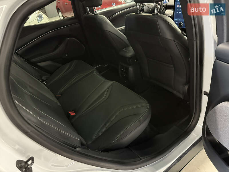 Внедорожник / Кроссовер Ford Mustang Mach-E 2021 в Владимире