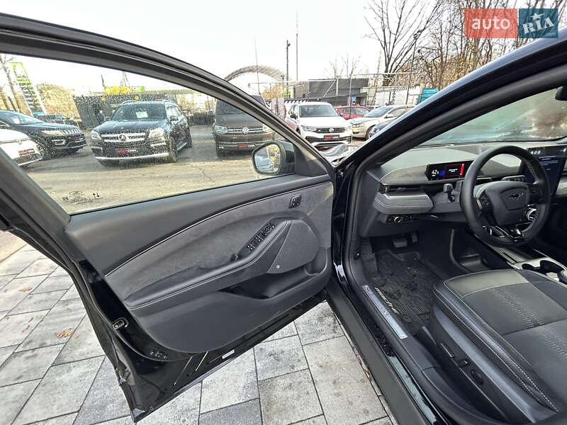 Позашляховик / Кросовер Ford Mustang Mach-E 2023 в Вінниці