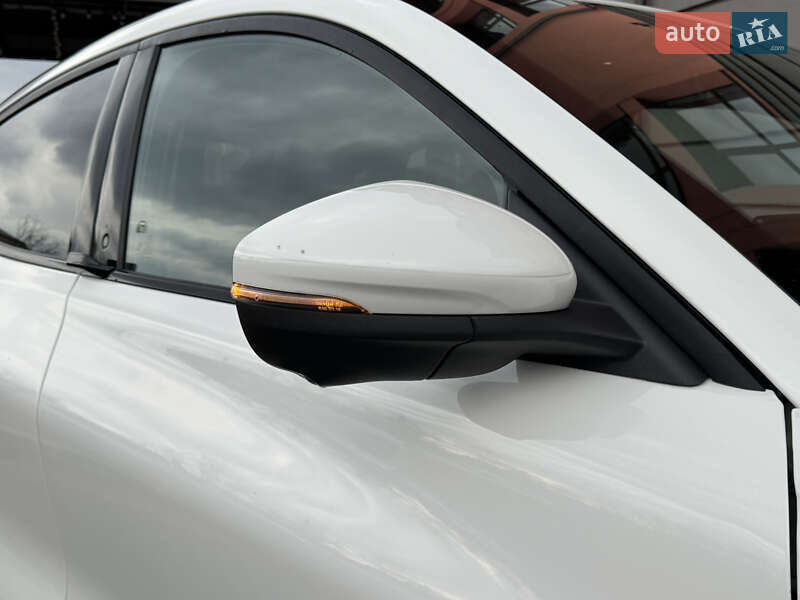 Внедорожник / Кроссовер Ford Mustang Mach-E 2022 в Дрогобыче