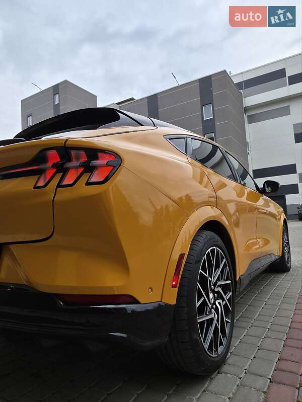 Внедорожник / Кроссовер Ford Mustang Mach-E 2021 в Ивано-Франковске