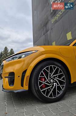 Позашляховик / Кросовер Ford Mustang Mach-E 2021 в Івано-Франківську