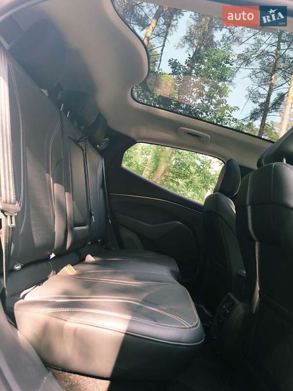 Внедорожник / Кроссовер Ford Mustang Mach-E 2023 в Львове