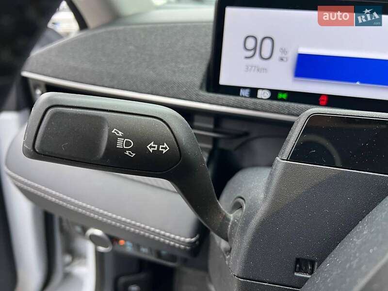 Позашляховик / Кросовер Ford Mustang Mach-E 2022 в Львові