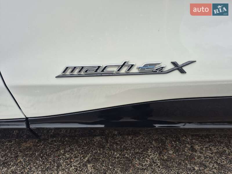 Позашляховик / Кросовер Ford Mustang Mach-E 2023 в Києві фото 18 Позашляховик / Кросовер Ford Mustang Mach-E 2023 в Києві