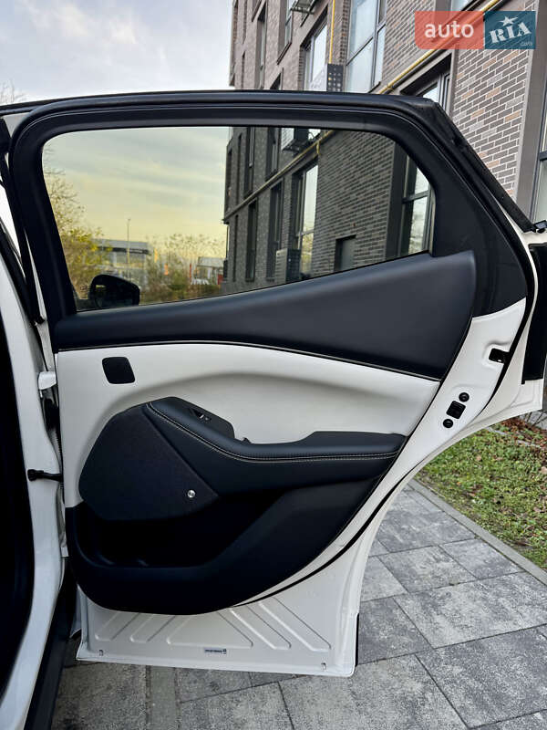 Внедорожник / Кроссовер Ford Mustang Mach-E 2022 в Львове фото 33 Внедорожник / Кроссовер Ford Mustang Mach-E 2022 в Львове