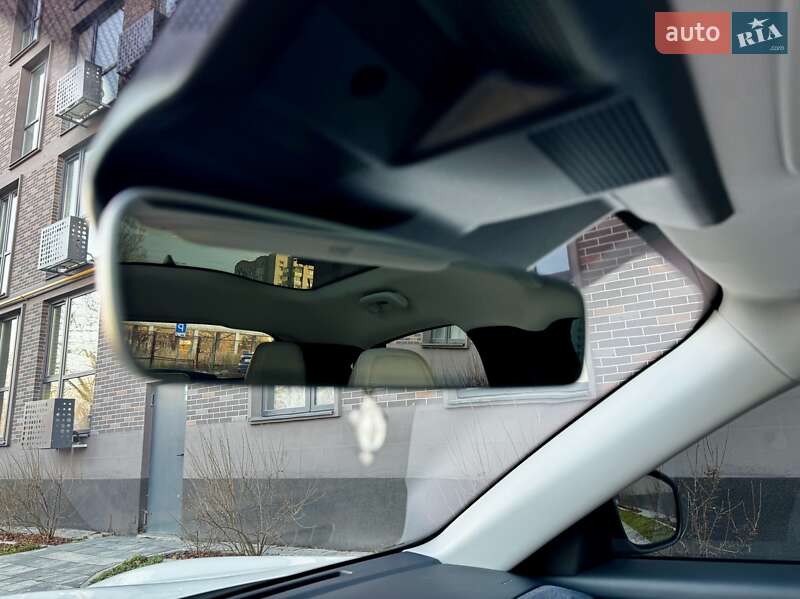 Внедорожник / Кроссовер Ford Mustang Mach-E 2022 в Львове фото 40 Внедорожник / Кроссовер Ford Mustang Mach-E 2022 в Львове