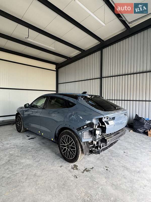 Позашляховик / Кросовер Ford Mustang Mach-E 2024 в Львові фото 12 Позашляховик / Кросовер Ford Mustang Mach-E 2024 в Львові