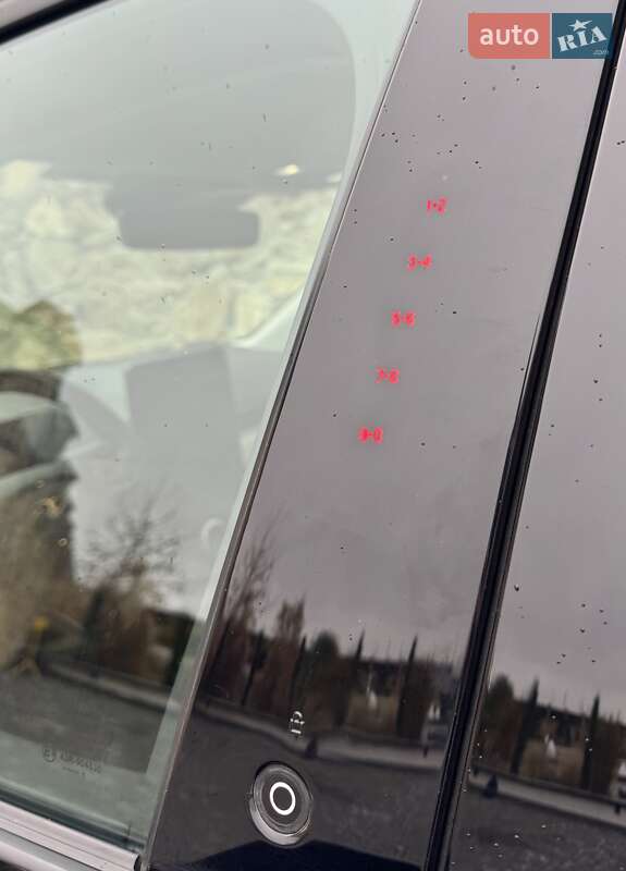 Позашляховик / Кросовер Ford Mustang Mach-E 2021 в Рівному