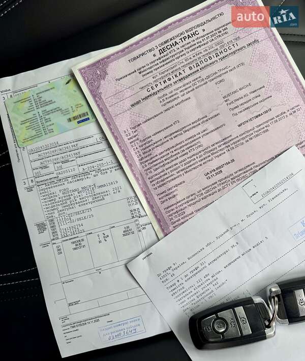 Позашляховик / Кросовер Ford Mustang Mach-E 2021 в Рівному