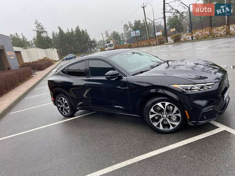 Позашляховик / Кросовер Ford Mustang Mach-E 2024 в Києві