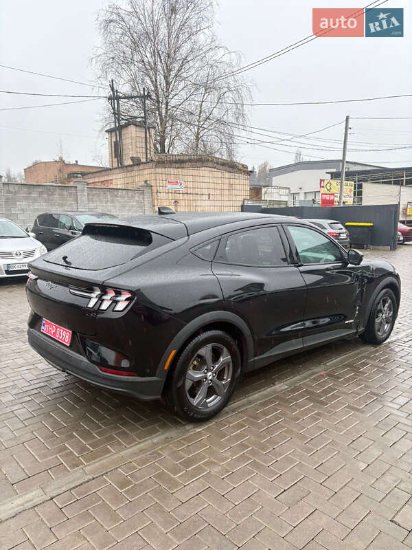 Внедорожник / Кроссовер Ford Mustang Mach-E 2022 в Ровно