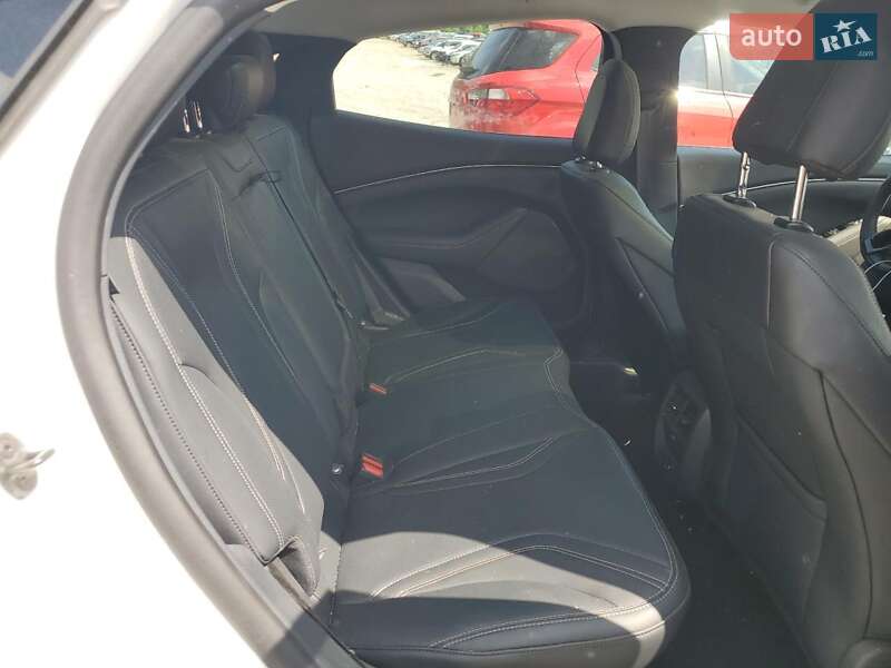 Позашляховик / Кросовер Ford Mustang Mach-E 2023 в Львові фото 10 Позашляховик / Кросовер Ford Mustang Mach-E 2023 в Львові