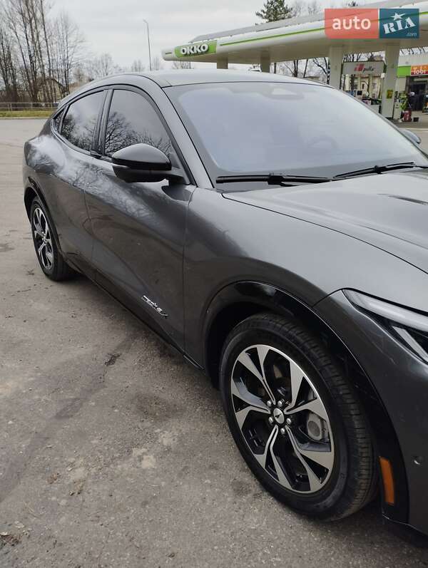 Внедорожник / Кроссовер Ford Mustang Mach-E 2023 в Ивано-Франковске фото 3 Внедорожник / Кроссовер Ford Mustang Mach-E 2023 в Ивано-Франковске