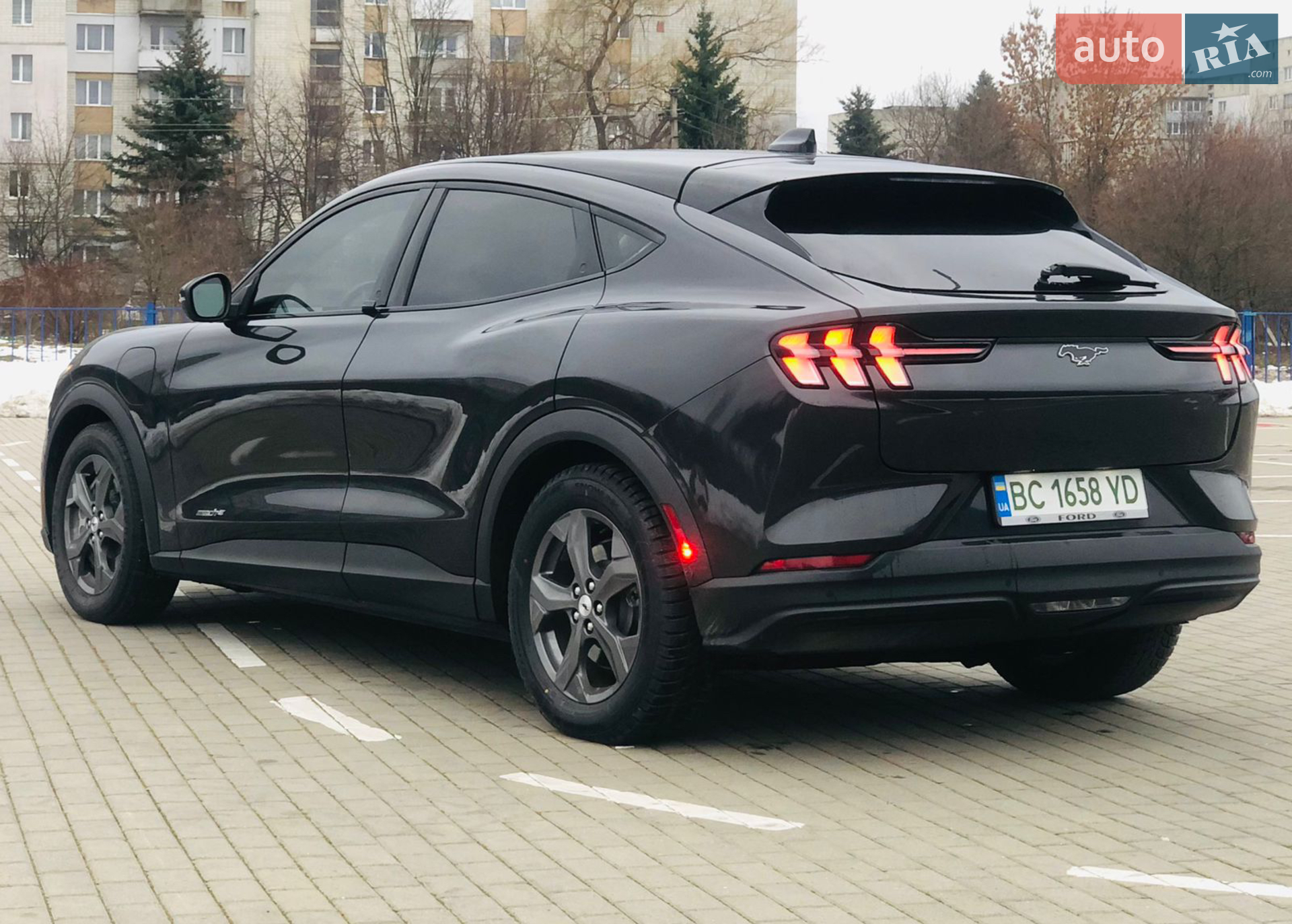 2022 Ford Mustang Mach-E - мініатюра 27