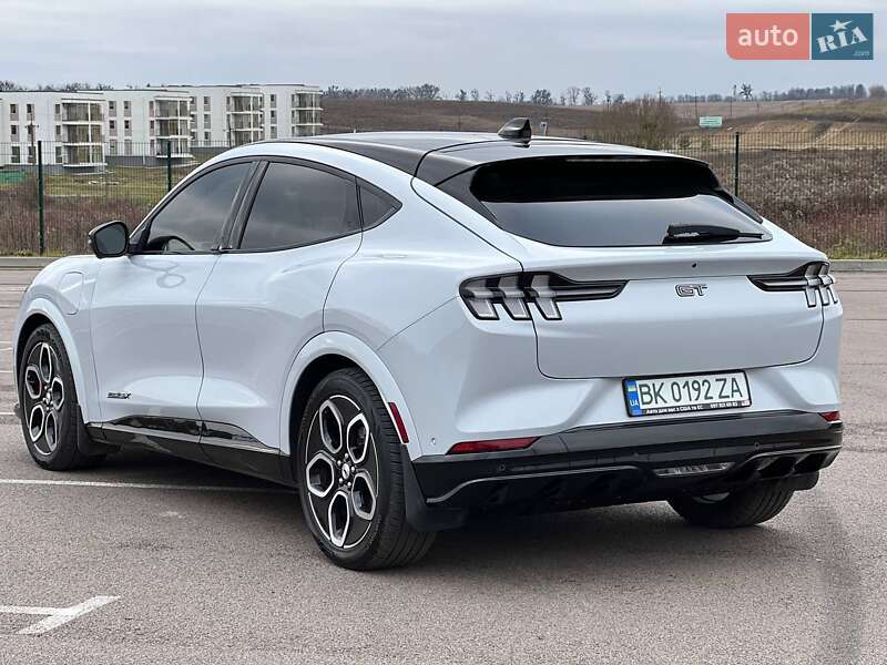 Позашляховик / Кросовер Ford Mustang Mach-E 2022 в Тернополі