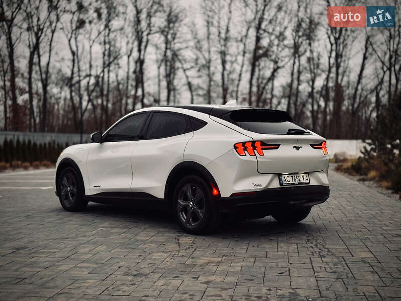 Позашляховик / Кросовер Ford Mustang Mach-E 2022 в Луцьку