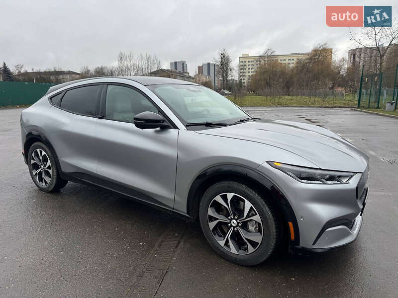 Позашляховик / Кросовер Ford Mustang Mach-E 2021 в Івано-Франківську