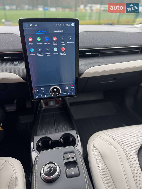 Позашляховик / Кросовер Ford Mustang Mach-E 2021 в Івано-Франківську