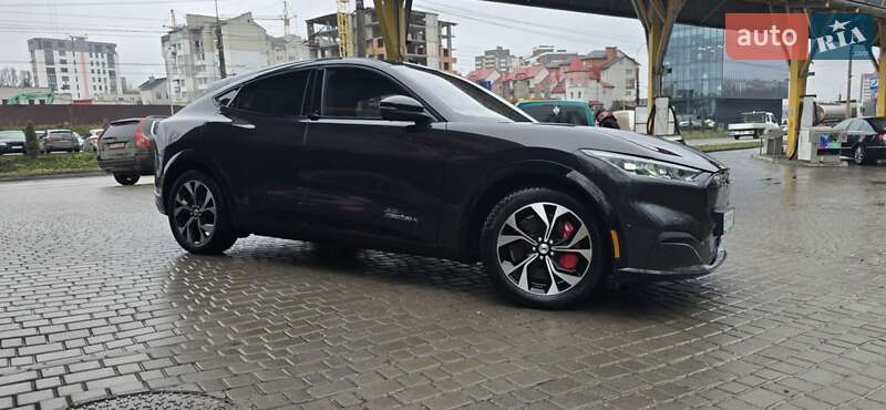 Внедорожник / Кроссовер Ford Mustang Mach-E 2022 в Тернополе