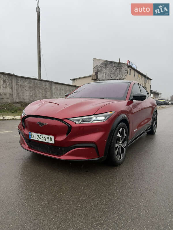 Позашляховик / Кросовер Ford Mustang Mach-E 2021 в Києві