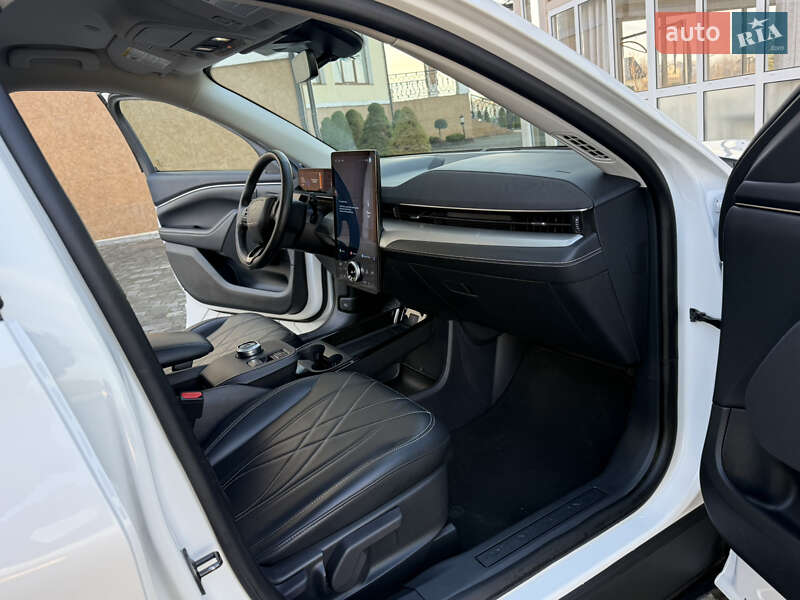 Внедорожник / Кроссовер Ford Mustang Mach-E 2022 в Дрогобыче фото 70 Внедорожник / Кроссовер Ford Mustang Mach-E 2022 в Дрогобыче