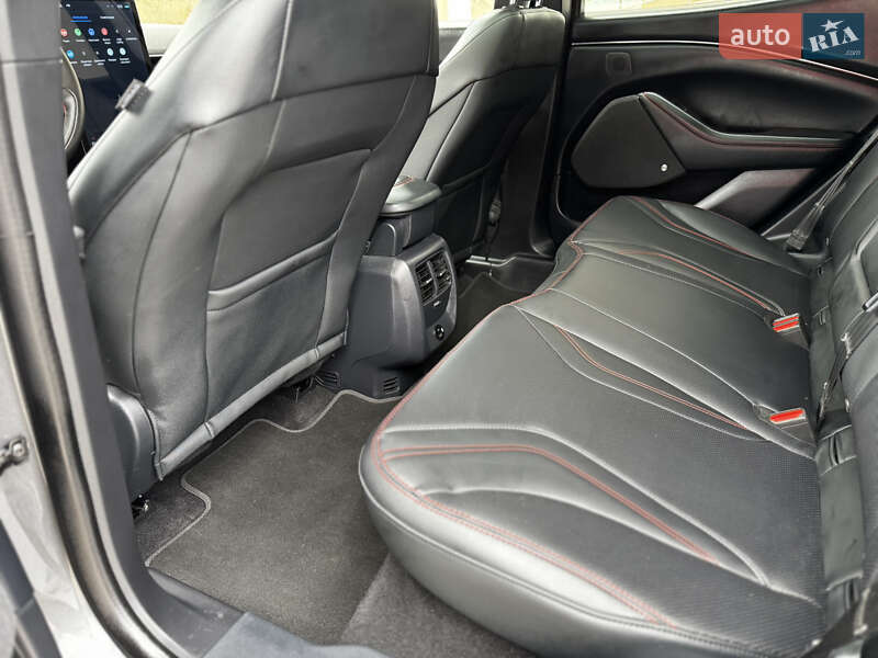 Внедорожник / Кроссовер Ford Mustang Mach-E 2021 в Тернополе фото 58 Внедорожник / Кроссовер Ford Mustang Mach-E 2021 в Тернополе