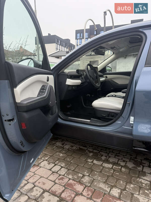 Внедорожник / Кроссовер Ford Mustang Mach-E 2023 в Ивано-Франковске